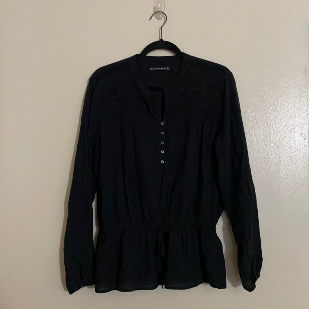 ABERCROMBIE & FITCH Long Sleeve Top